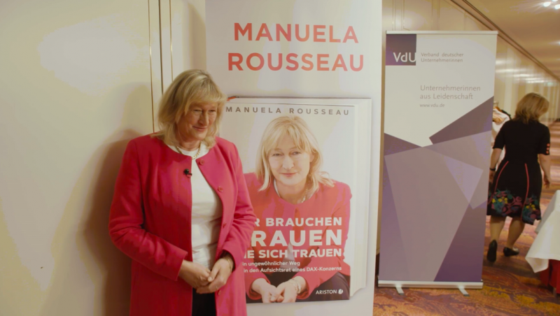 Manuela Rousseau is a woman on the supervisory board of the DAX-company Beiersdorf and book author and professor and encourages women at brave stories